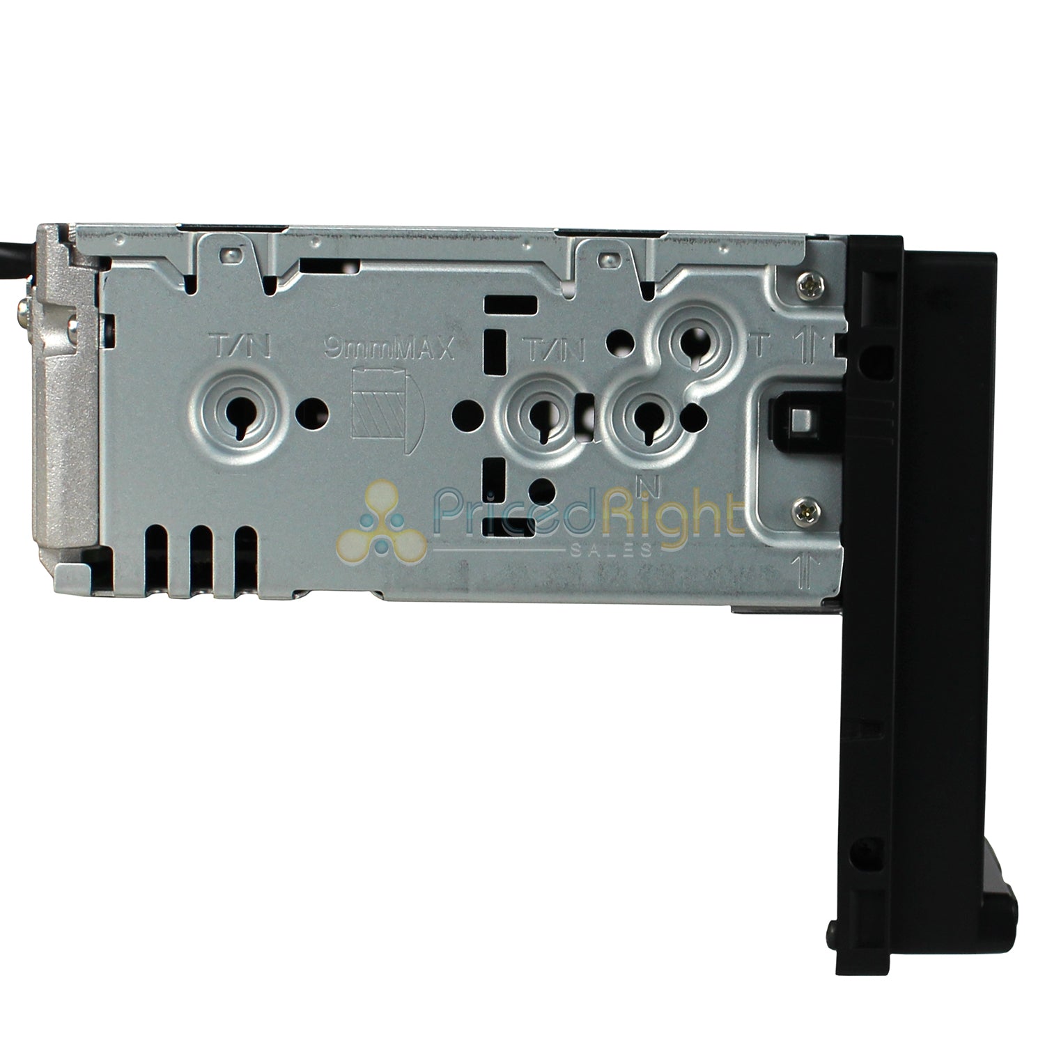 Sony 6.95" Media Receiver Apple CarPlay Android Auto XAV-AX3200